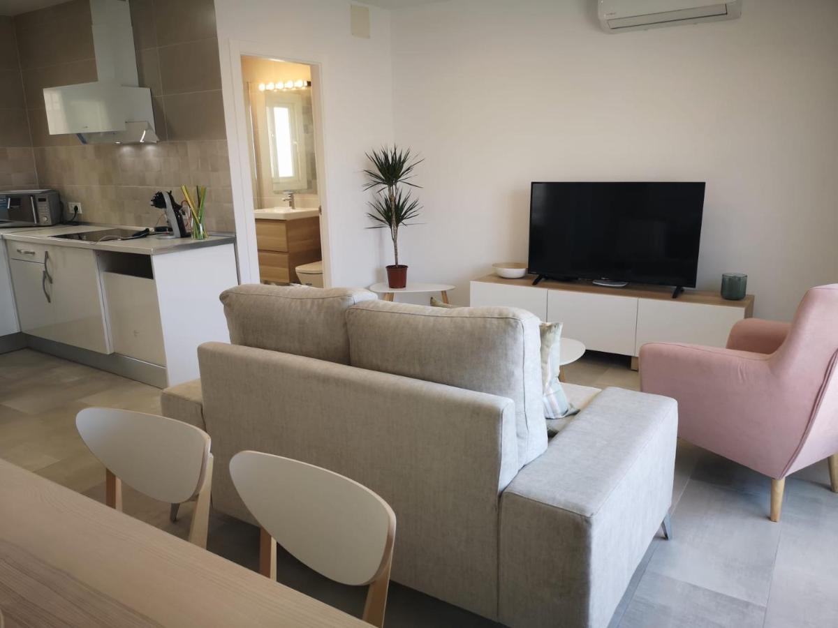 Apartamento Suite Arco De La Villa,Solo Familia Y Parejas,Parking Gratuito Conil De La Frontera Exterior photo